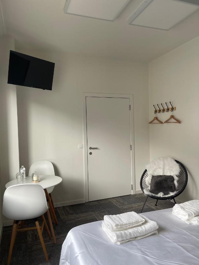 Prachtige Kamer In Centrum Brugge Met Badkamer ! Bruges Exterior foto
