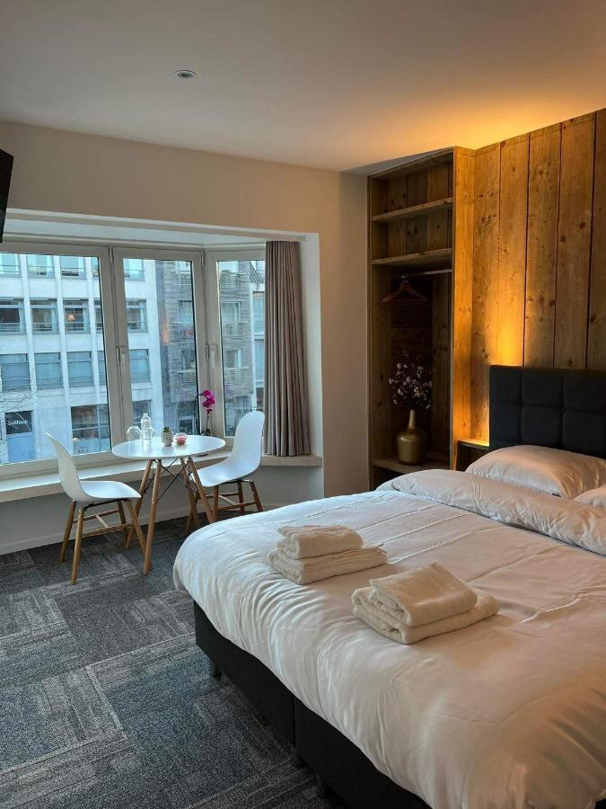 Prachtige Kamer In Centrum Brugge Met Badkamer ! Bruges Exterior foto